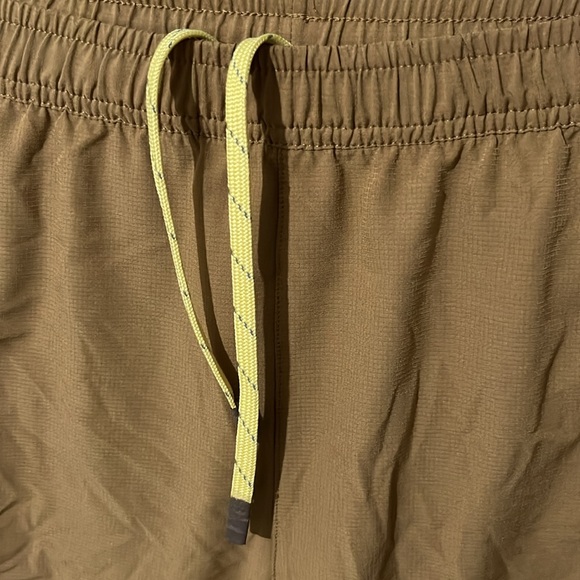 Run Amok Follow The Stream 7"  Baja Run Shorts - Picture 3 of 7